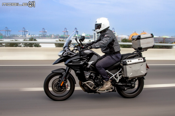 TRIUMPH Tiger 1200 GT Explorer試駕|外在野內在狂 英倫特調旗艦多功能車!