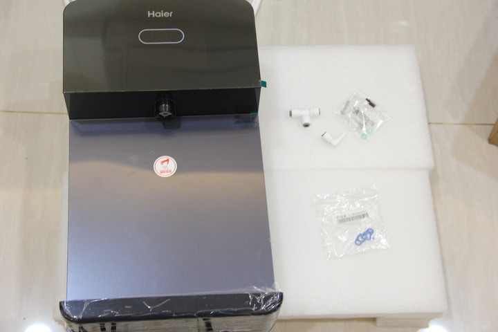 用最沒負擔的方式喝水:海爾頂級瞬熱式飲水機簡易DIY