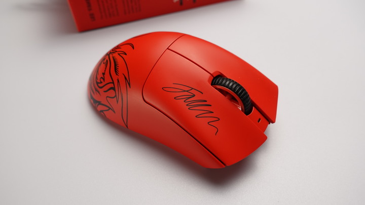 Razer雷蛇DeathAdder V3 / DeathAdder V3 Pro Faker Edition使用心得