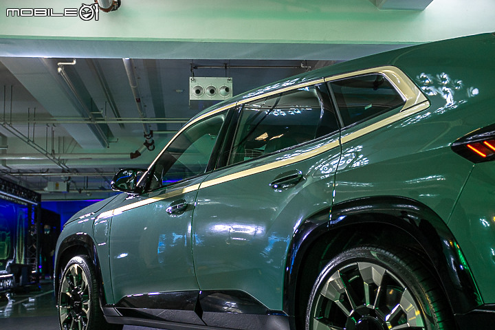 【實拍】BMW XM 國內首度亮相,M GmbH 有史以來最強市售車!