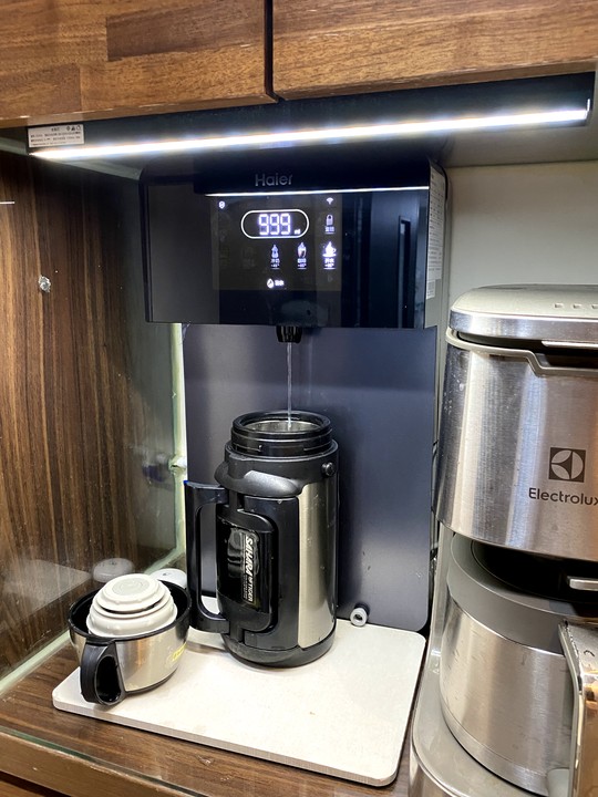 用最沒負擔的方式喝水:海爾頂級瞬熱式飲水機簡易DIY
