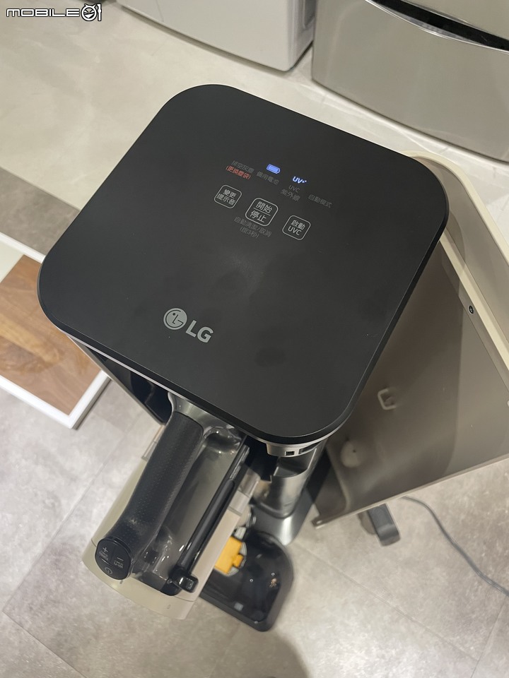 《LG A9TS 蒸乾淨 現場體驗會》蒸氣濕拖試用心得