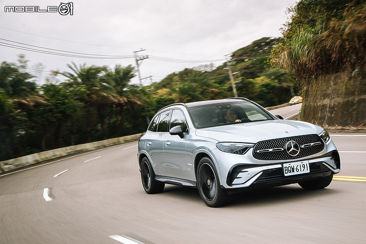Mercedes-Benz GLC 200 4MATIC 試駕|改款力道強勁,品牌銷售一哥當之無愧!