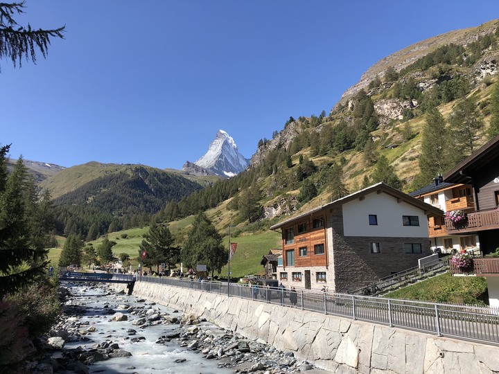 點我看大圖 「瑜伽越野跑」Zermatt / Matterhorn 🇨🇭 瑞士策馬特/馬特洪峰