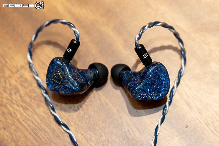 主打一機多用的真空管味！Astell&Kern 桌上型擴大機 CA1000T 登台
