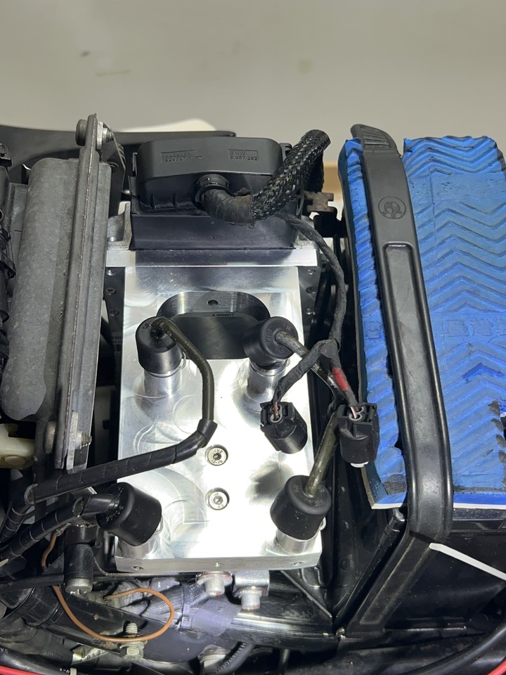 RH Second Life Kit (Analog Version) BMW R1150R