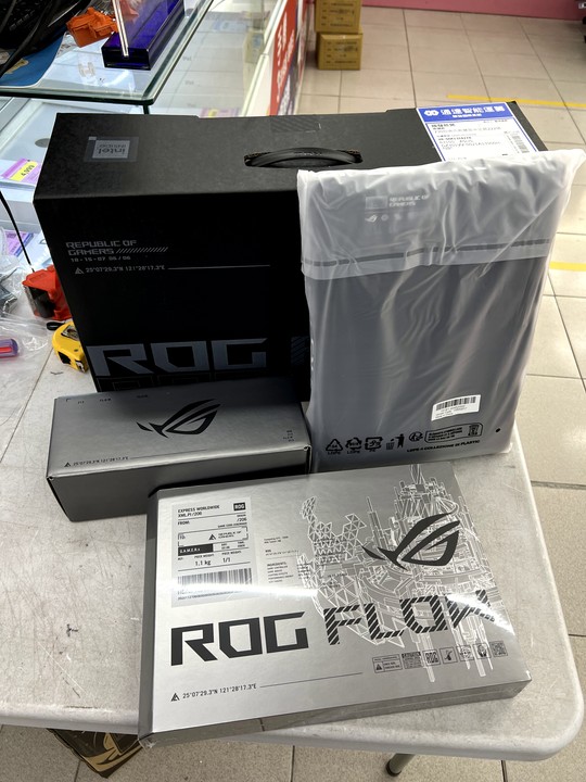 [開箱] ROG Flow Z13 (2023) GZ301VV 3/12新增CPU燒機測試