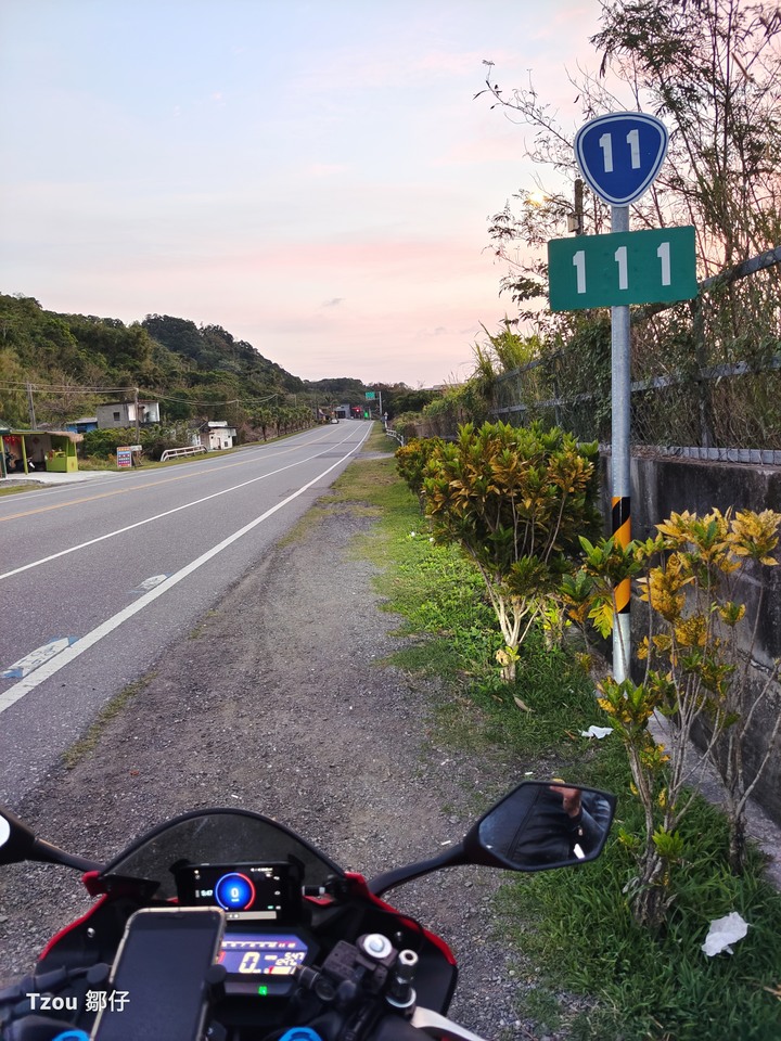 寂夜繞圈——夜晚送禮與浪漫夜間旅行