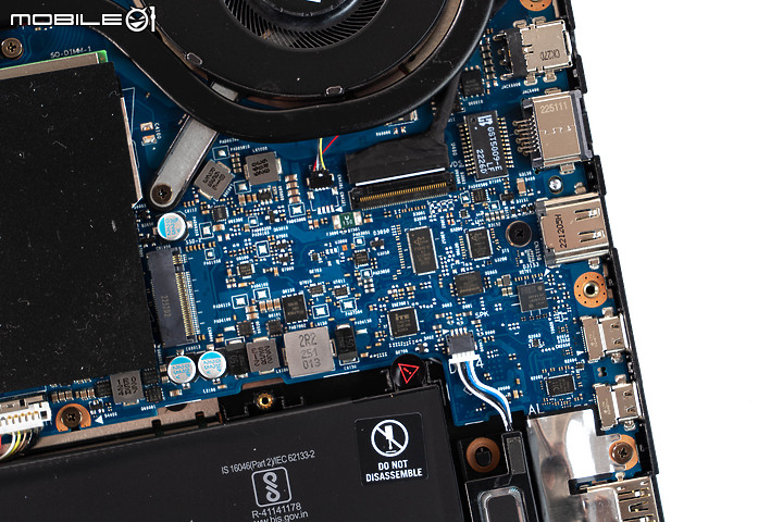 ASUS TUF Gaming F15 (2023) 電競筆電｜升級 i9 處理器與優異顯示色域的實惠之選！