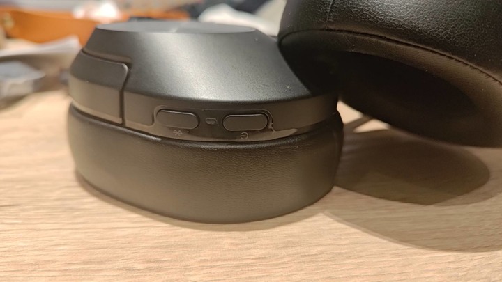 意外的禮物|CORSAIR HS55 WIRELESS CORE 開箱