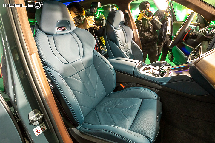 【實拍】BMW XM 國內首度亮相,M GmbH 有史以來最強市售車!