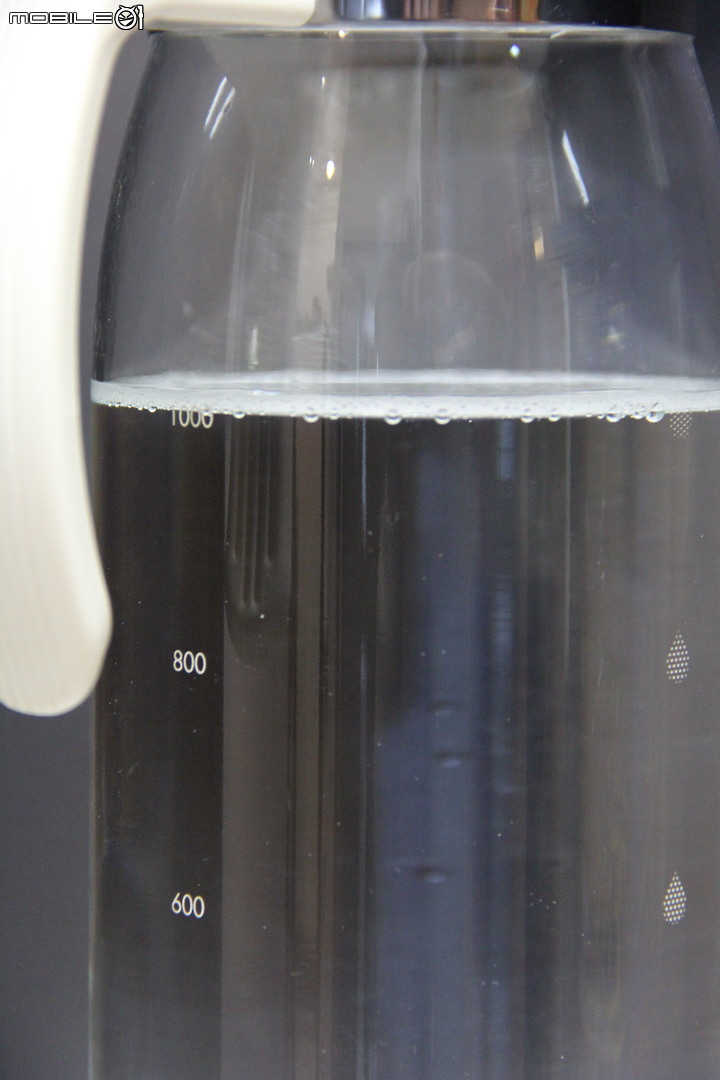 用最沒負擔的方式喝水:海爾頂級瞬熱式飲水機簡易DIY