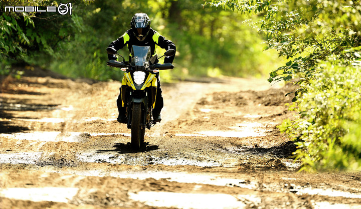 【國內快訊】SUZUKI白牌ADV參戰!V-Strom 250 SX突襲登台!