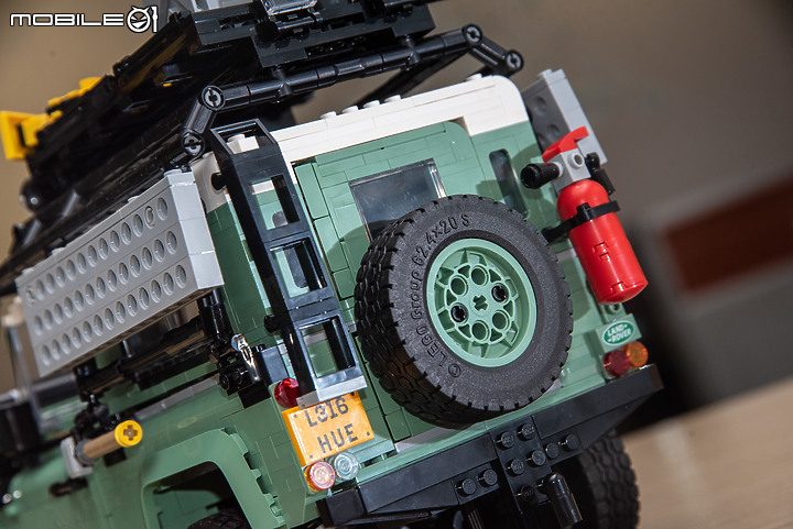 【搶先開箱】4/1號開賣!樂高LEGO 10317 Land Rover Classic Defender 90!