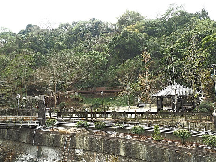 春遊關仔嶺 【嶺頂公園、好漢坡、天梯、木材故事館】、夜宿景大山莊、外掛崁頂福安宮與西口小瑞士