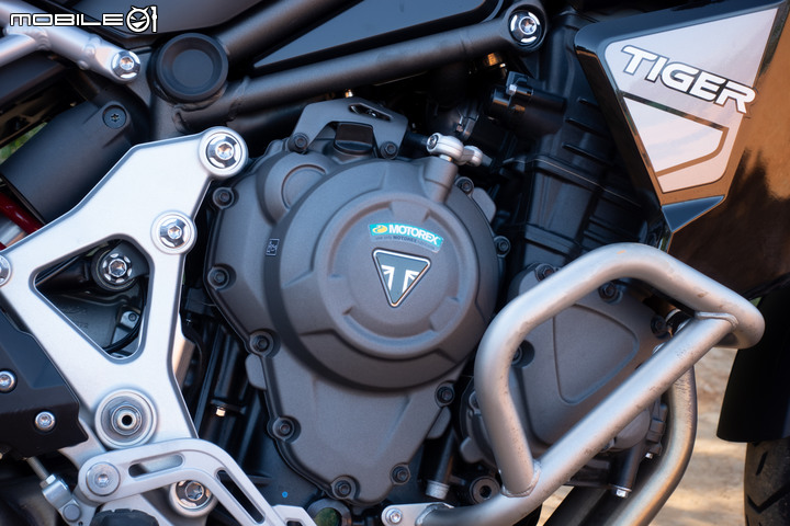 TRIUMPH Tiger 1200 GT Explorer試駕|外在野內在狂 英倫特調旗艦多功能車!