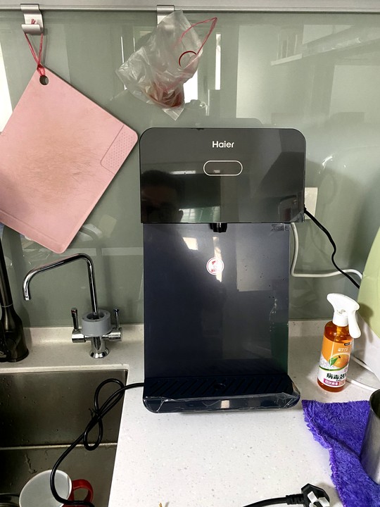 用最沒負擔的方式喝水:海爾頂級瞬熱式飲水機簡易DIY