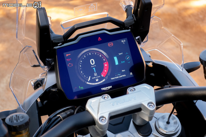 TRIUMPH Tiger 1200 GT Explorer試駕｜外在野內在狂 英倫特調旗艦多功能車！