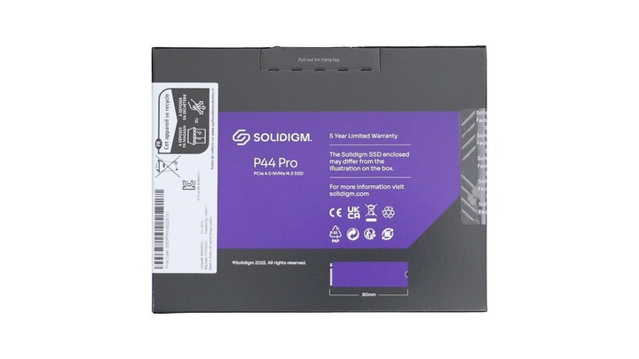 點我看大圖 你一定認識的那個他,轉身帶來新速度 Solidigm P44 Pro 2TB