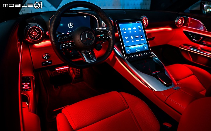 【國內新訊】Mercedes-AMG SL 43 676 萬元起開放訂購,首款移植 F1 電子廢氣渦輪技術的量產車!