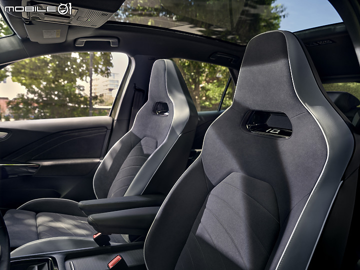 【海外新訊】Volkswagen ID.3小改款亮相,外觀微整、科技配備優化升級!