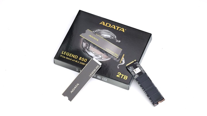 點我看大圖 ADATA LEGEND 850 開箱,不僅創作,傳奇進化