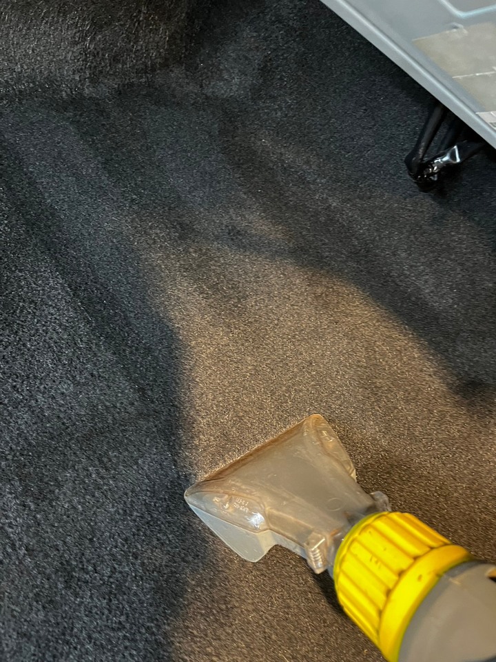 中古車的第一次內裝清潔