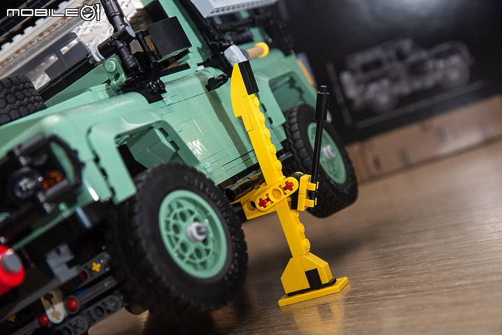 【搶先開箱】4/1號開賣!樂高LEGO 10317 Land Rover Classic Defender 90!