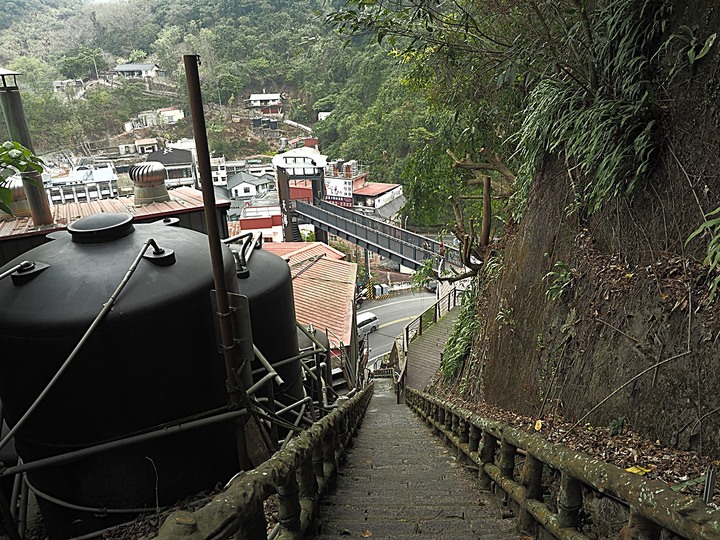 春遊關仔嶺 【嶺頂公園、好漢坡、天梯、木材故事館】、夜宿景大山莊、外掛崁頂福安宮與西口小瑞士