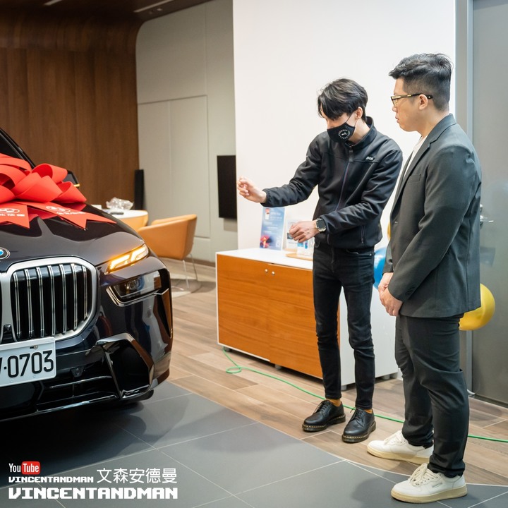 2023年 BMW 寶馬 X7 xDrive40i 第一批交車的車主分享當天交車的過程