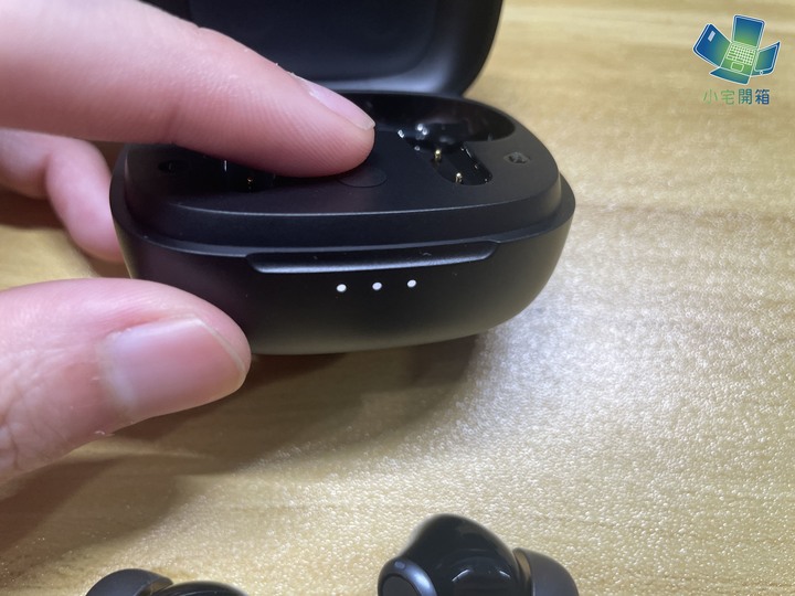 【小宅開箱】讓小編愛不釋手的耳機，Earfun Air Pro3 降噪真無線耳機開箱，電腦手機兩邊通，藍芽5.3超低