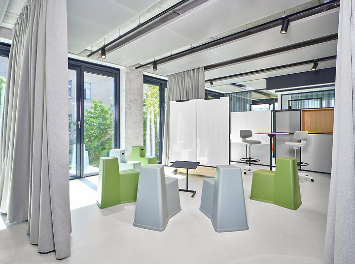 【採訪】未來式工作空間：瑞士家具指標性品牌 Vitra，以自由動態創造歸屬感