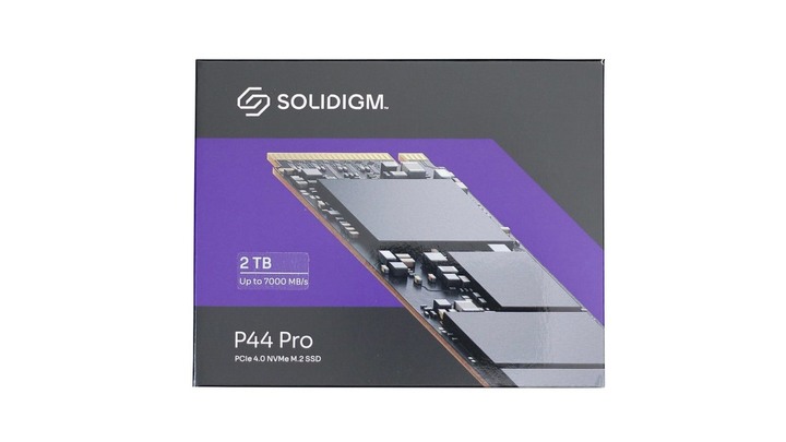 點我看大圖 你一定認識的那個他,轉身帶來新速度 Solidigm P44 Pro 2TB