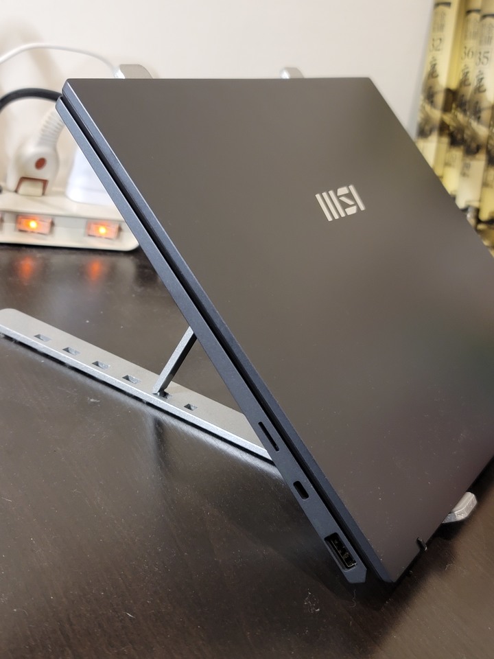 MSI Prestige 13Evo A13M-041TW 到手二周感想