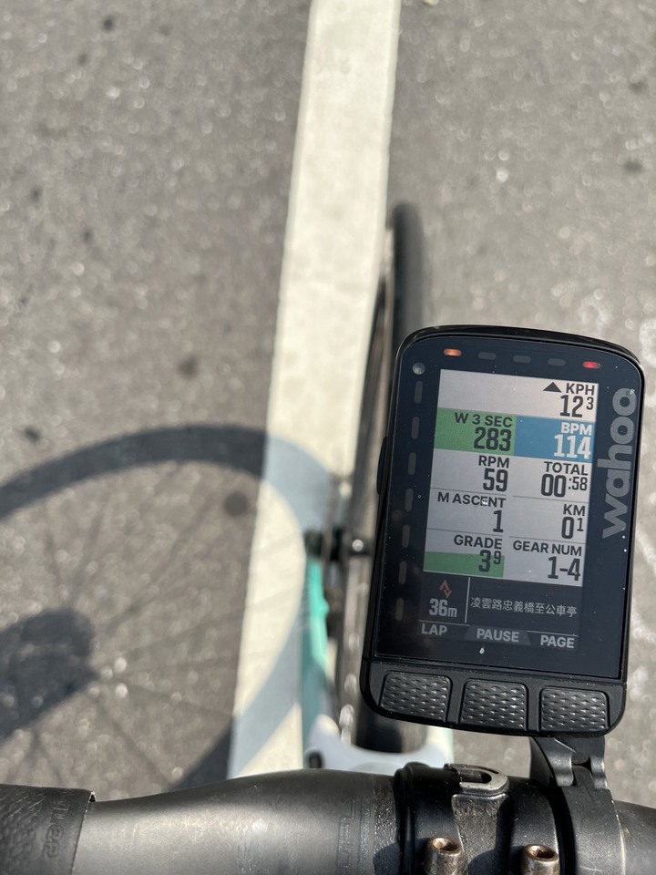 Wahoo elemnt Roam V2 車錶使用心得分享