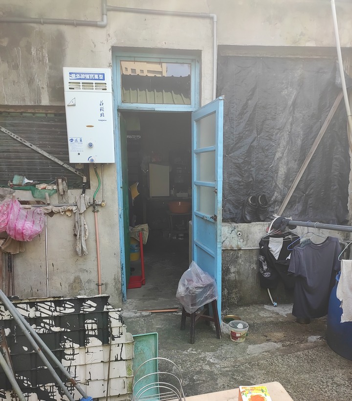 花了50萬整修40年2層老透天