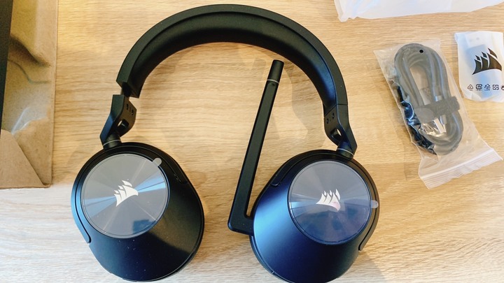 意外的禮物|CORSAIR HS55 WIRELESS CORE 開箱
