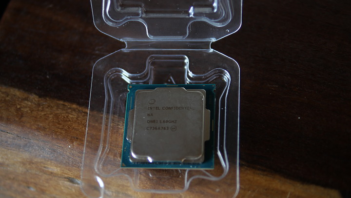 QNAP TVS-672x i3升級cpu i7 8700