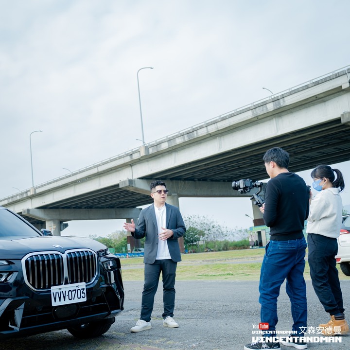 2023年 BMW 寶馬 X7 xDrive40i 第一批交車的車主分享當天交車的過程