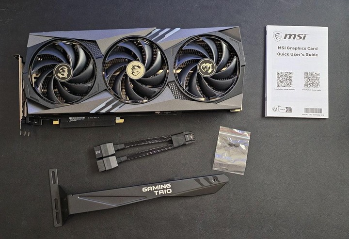 真的香~微星 RTX 4070 Ti Gaming x Trio 開箱