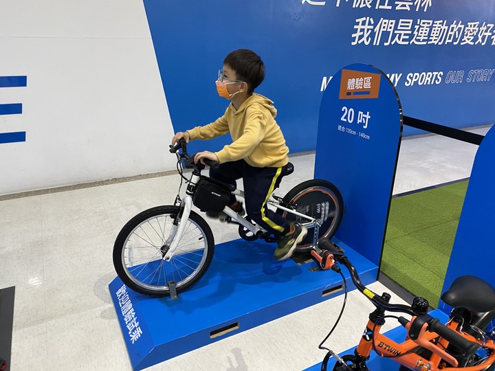 時間的沈澱不會抹滅經典：LGS J206童車整理記