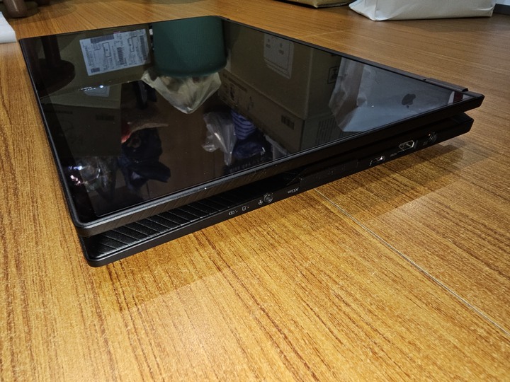 ASUS ROG FLOW X16 2023 GV601VI 4070 翻轉平板 奇怪的姿勢增加了!