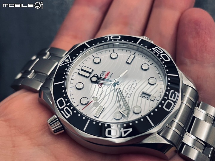 「分享」Omega seamaster 300 diver -白面鋼帶