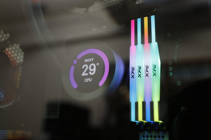 裝機回顧：2022年。NZXT 那個有點潮但 也只是有點潮的牌子。