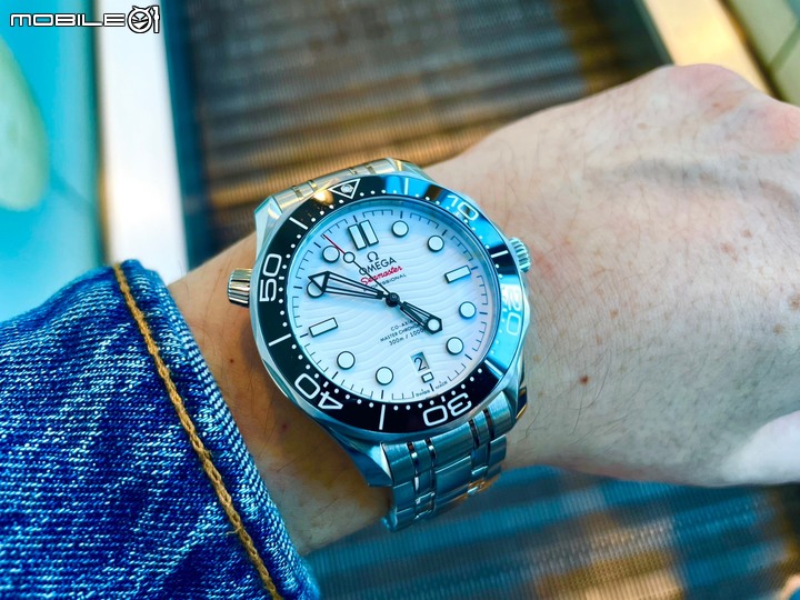 「分享」Omega seamaster 300 diver -白面鋼帶