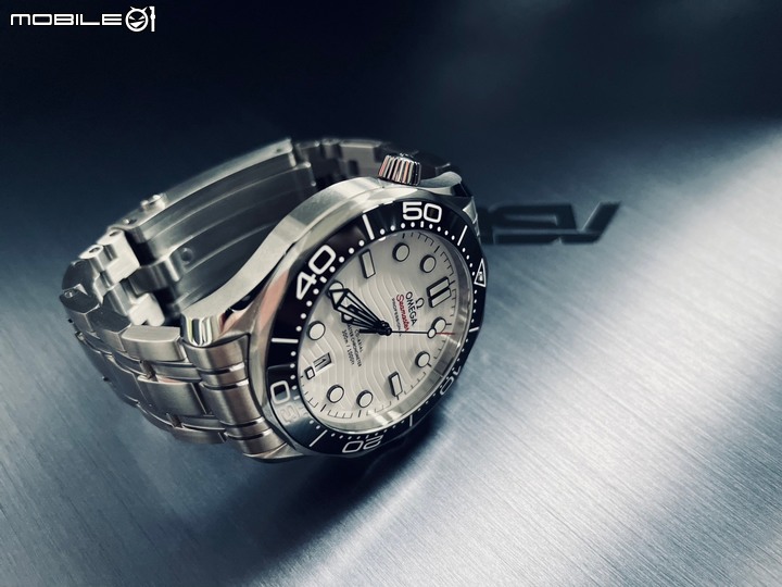 「分享」Omega seamaster 300 diver -白面鋼帶