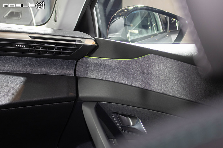【採訪】Peugeot 408 先行預賞,採Allure、GT雙車型設定、預計六月底正式上市!