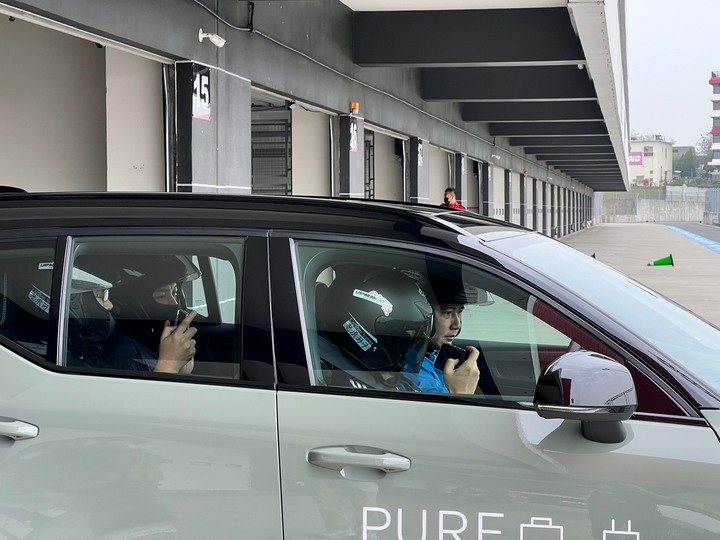 VOLVO XC40 Recharge 電車麗寶賽道試乘體驗 4.9秒 有多刺激 體驗了就知道