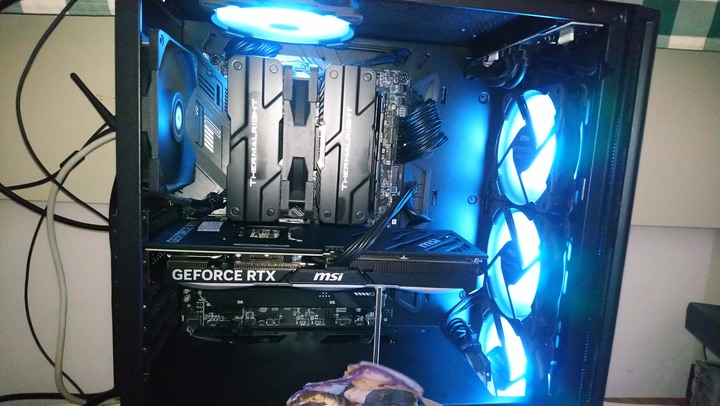 電腦組裝FINAL零件: MSI RTX 4070 VENTUS 3X 12G OC