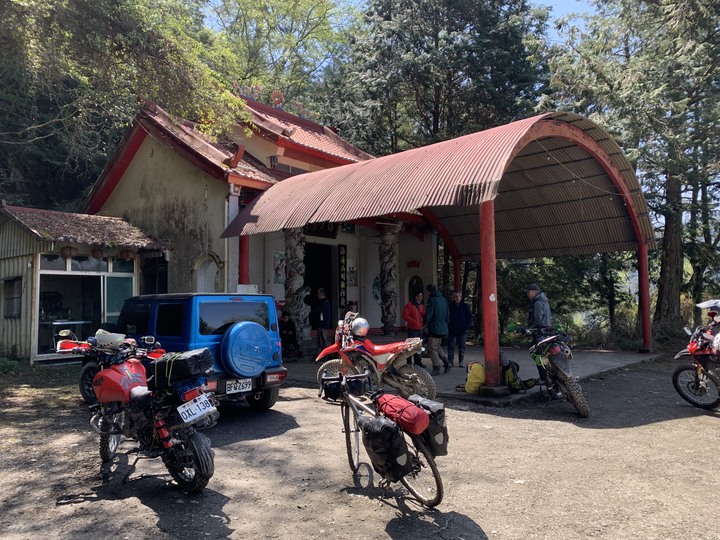 丹大林道六順山bikepacking